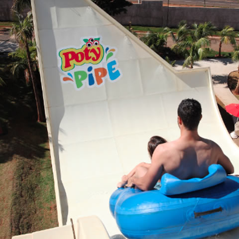 Parque Aquático Hot Beach Olímpia